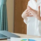 オンライン